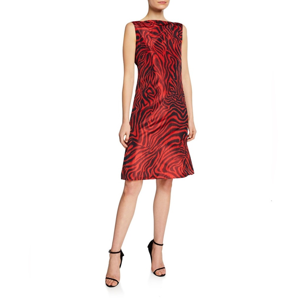 ANIMAL-PRINT SLEEVELESS V-BACK DRESS IN RED - Picture 5 of 16